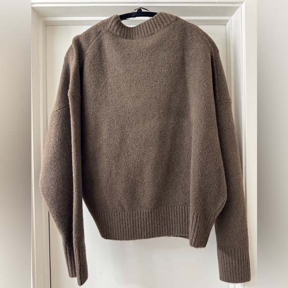 Zara Women's Cozy Brown Crew Neck Sweater - Picture 2 of 3